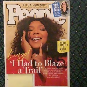 People Magazine Women Changing the World 2022 Lizzo! I Had to Blaze a Trail, NEW